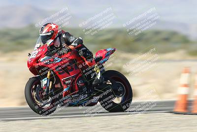 media/Dec-04-2025-Racers Edge (Thu) [[5ebc9f124d]]/2-A Group/3-Session 2 (Turn 3 Exit Pans)/